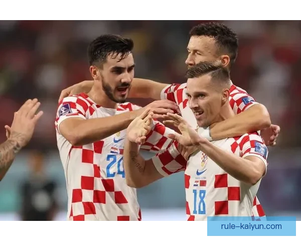 克罗地亚队凭借丰富经验迎来精彩比赛胜利，状态回暖值得关注