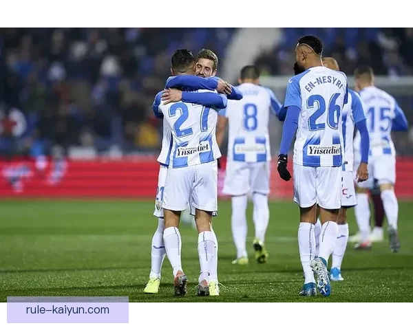 塔雷米射门方式多样，状态回暖引发外界关注