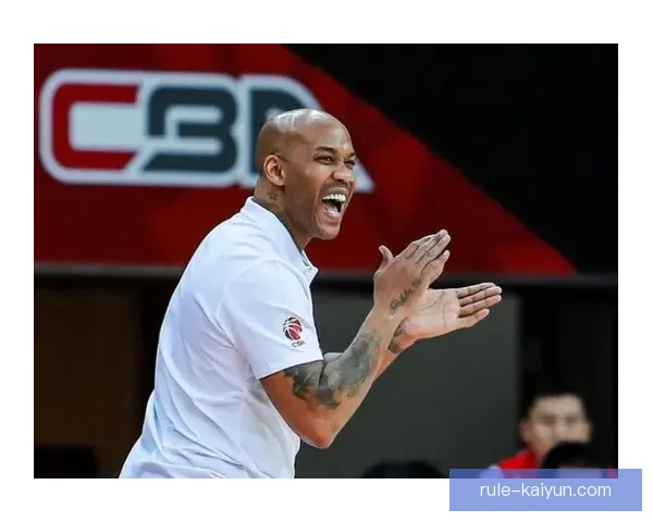 伊萨克森在本赛季的球队贡献持续提升，表现稳健备受关注。